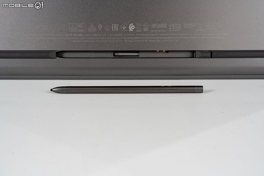 MSI Prestige 16 Flip AI+ C3MT 測試報告｜輕巧大尺寸的效能實力派筆電