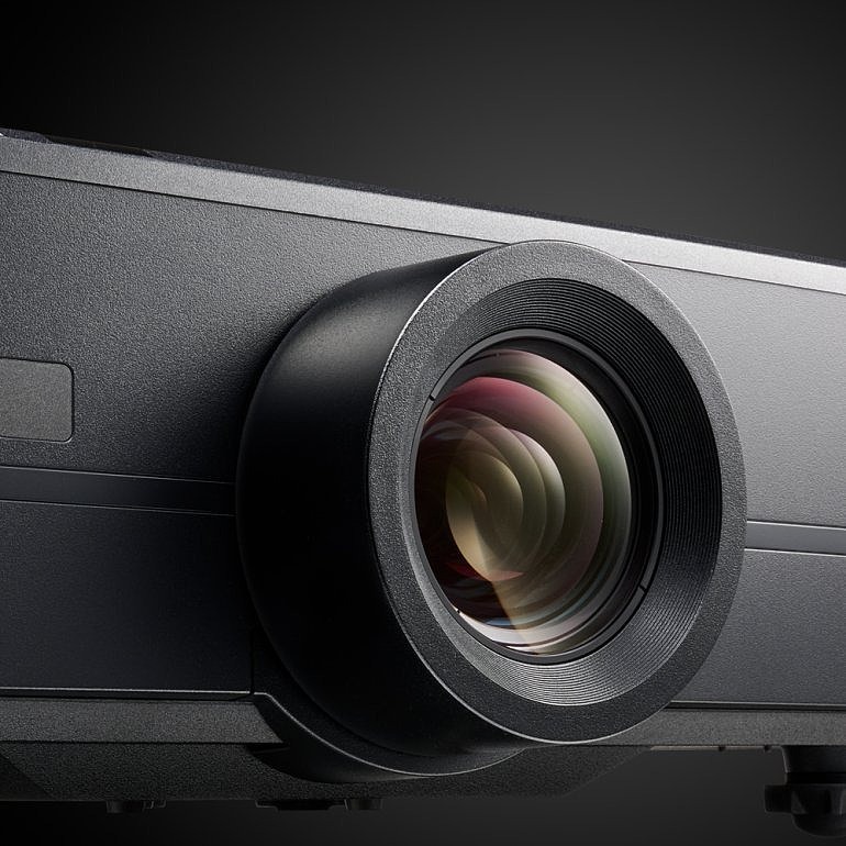 投影機終於迎來「專屬杜比視界」時代：OPTOMA UHR90DV HDR10/HDR10+/DV畫面實戰！