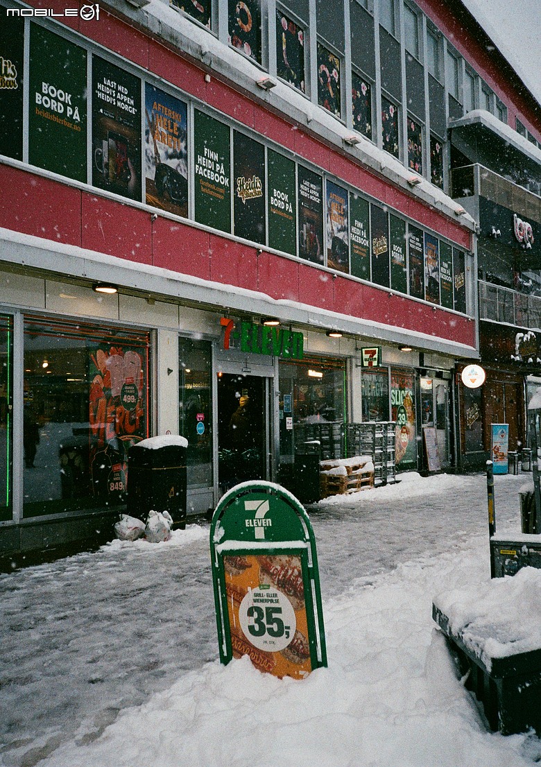 Pentax 17 旅行分享 - Tromso
