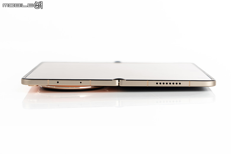 OPPO Find N6 體驗｜摺痕無感、全能規格，沒有短板的摺疊機皇！