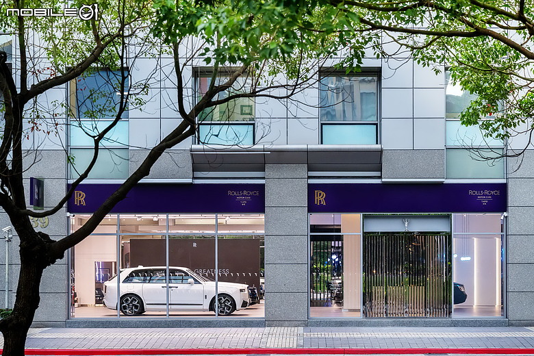 【採訪】Rolls-Royce 台北展示中心華麗再啟,打造充滿精品店氛圍感的沉浸式展示中心!