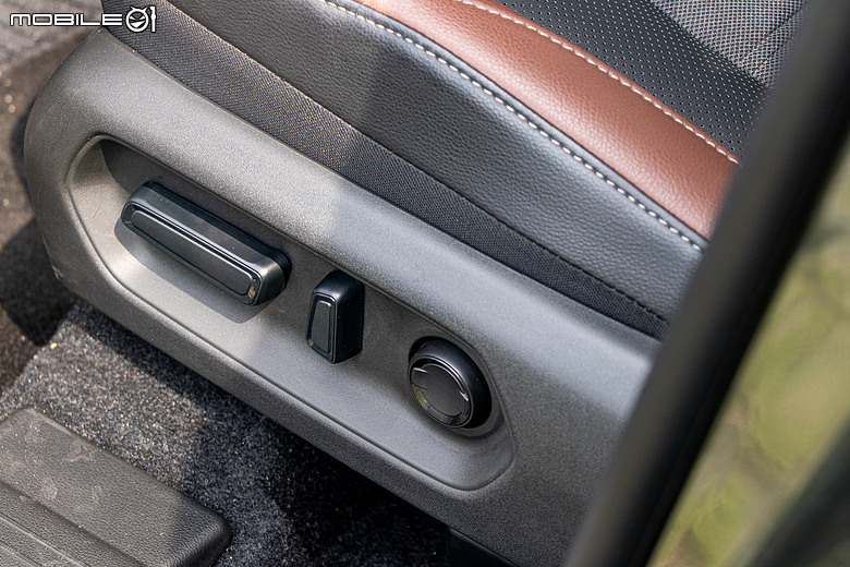 Suzuki e Vitara ALLGRIP-e 試駕｜不隨主流起舞的純電異類！