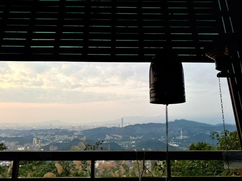 貓空之旅｜在指南宮遇見櫻花與夜景的療癒時光