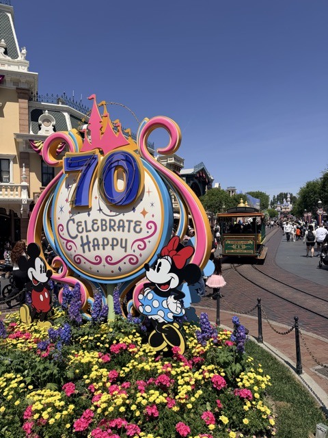 (2026 April) 🇺🇸 🏰 卅五年之後 再遊 狄斯耐樂園 Disneyland 🇺🇸👸🏻