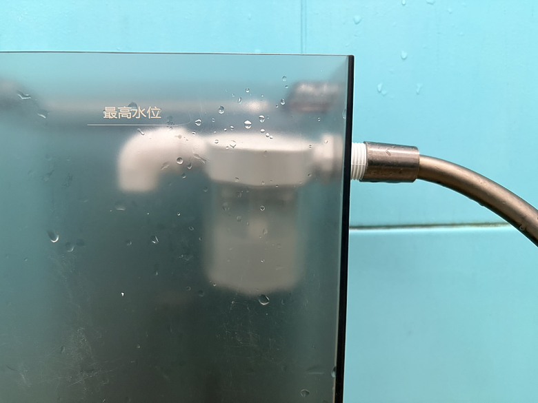 【小惡魔驫到成功】四季皆可飲 冰水・熱水・冰塊一次搞定 ｜Haier 桌上型RO冰鑽瞬熱飲水機