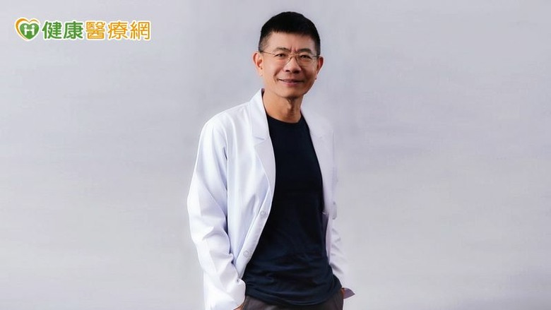 點我看大圖 【控鉀・穩住心與腎】50歲男性急性腎損傷血鉀高達8心跳險停止