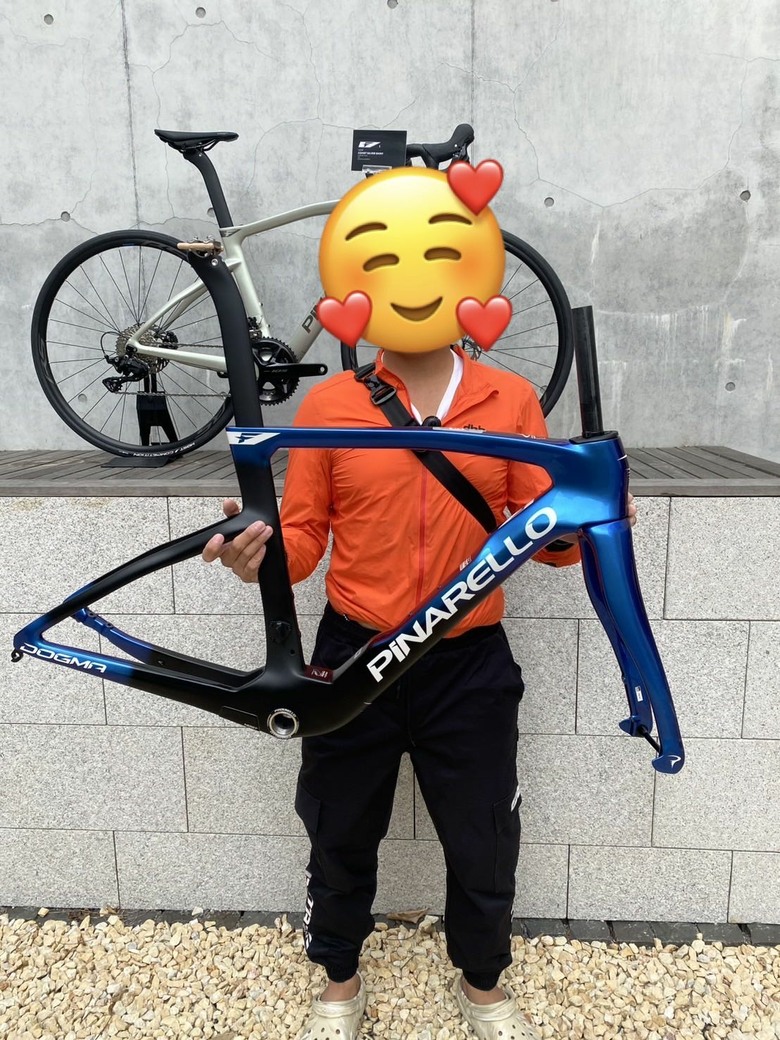 開箱 PINARELLO DOGMA F 2026