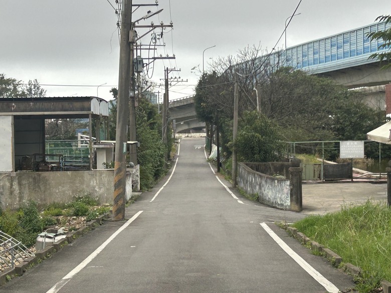 桃 園 大 園 「 國 門 之 都 」追 機 行