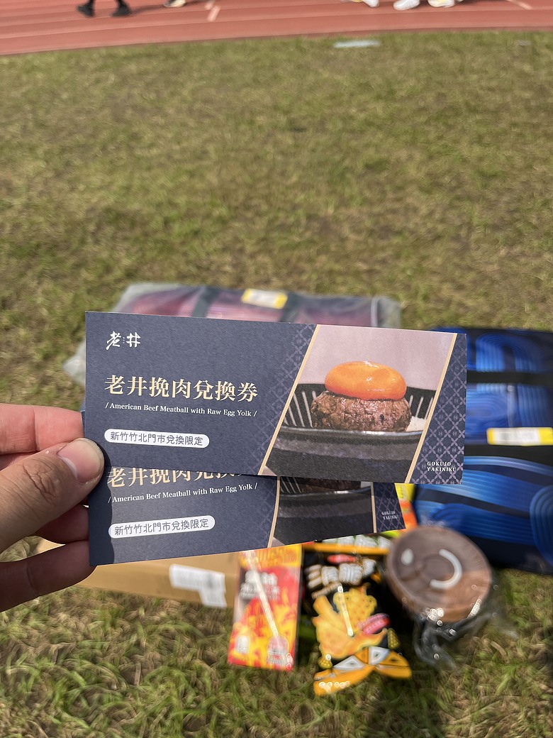 點我看大圖 《不為征服,只為感受》2026zepro新竹半馬|從NB Rebel v4到母子鱷魚四代Y拖的獨白