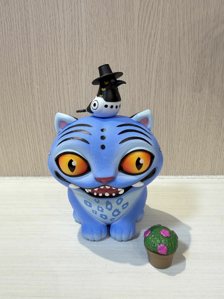 🐯 有點壞、有點可愛的存錢虎 !KPOP Demon Hunters Derpy Tiger 開箱