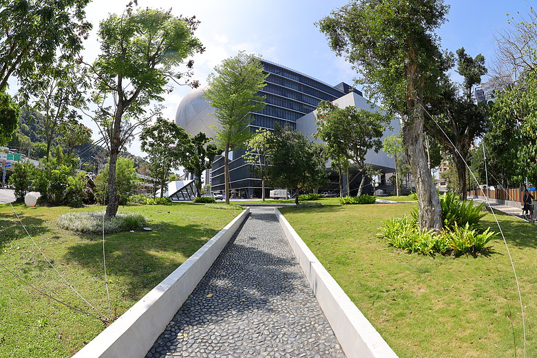 Canon RF 7-14mm F2.8-3.5L Fisheye STM 評測報告｜當圓周遇上對角線、探索 190° 的極限視覺張力！