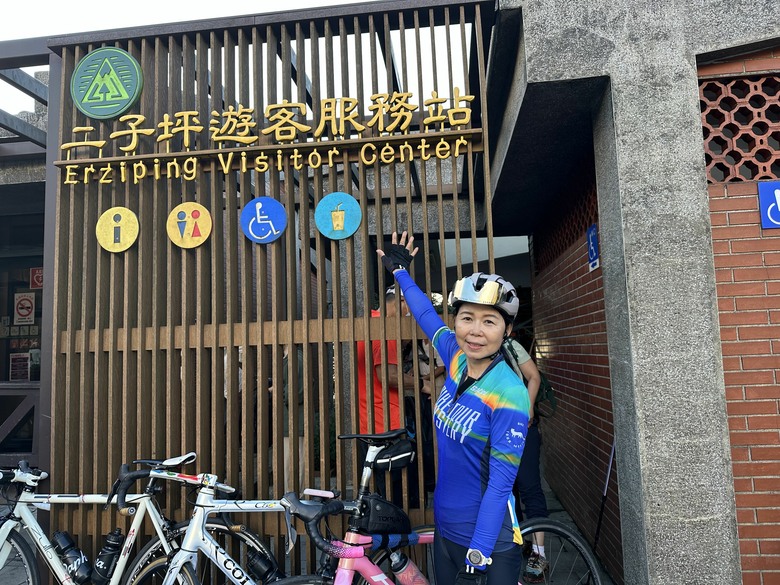 2022跟著SCC車隊-賴神逆騎如來神掌,KHS vitamin S陪我神掌初體驗