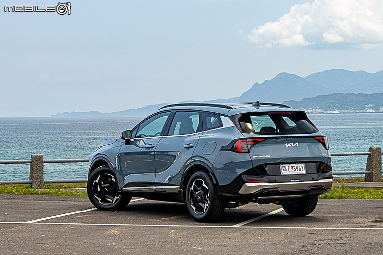 Kia 小改款 Sportage 1.6 Turbo-Hybrid 試駕報導｜渦輪油電初登場，動力油耗大躍進！