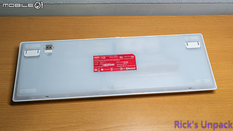 【開箱】IP54無線三模多工鍵盤 | CHERRY XTRFY K37 RGB WIRELESS