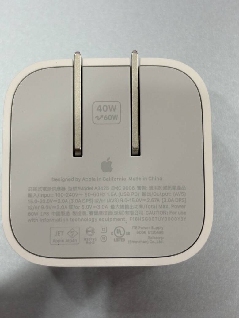 MacBook Air M5 15 吋開箱｜從舊 MacBook Pro 跨越了一個時代的換機