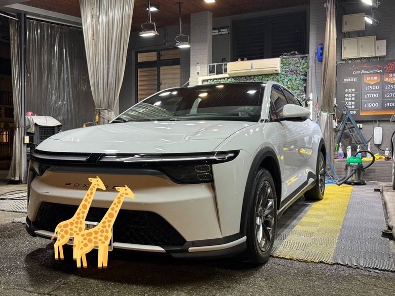 我的第一台純電車Foxtron Bria