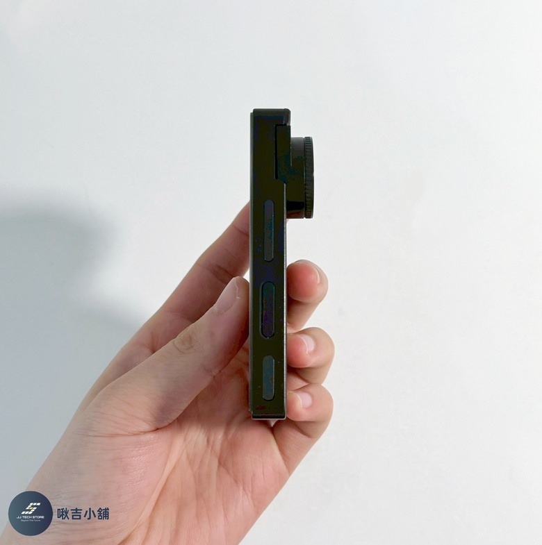 這真的是手機？小到我以為是玩具…｜開箱 iKKO Mind One Pro