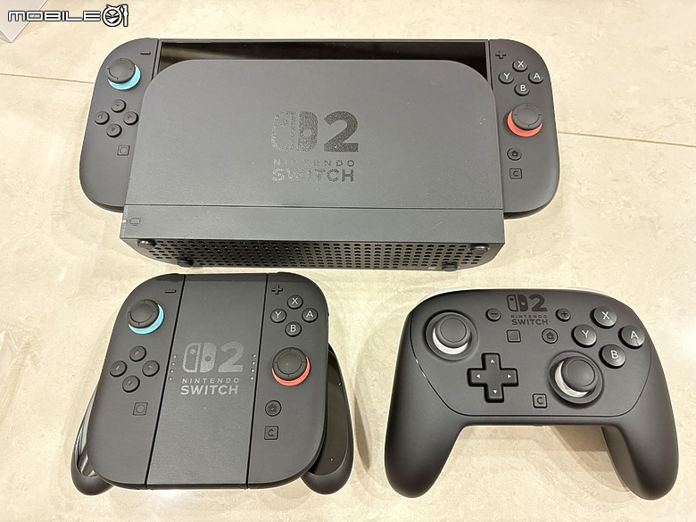 Nintendo Switch 2 家長視角來開箱｜買給女兒的主機