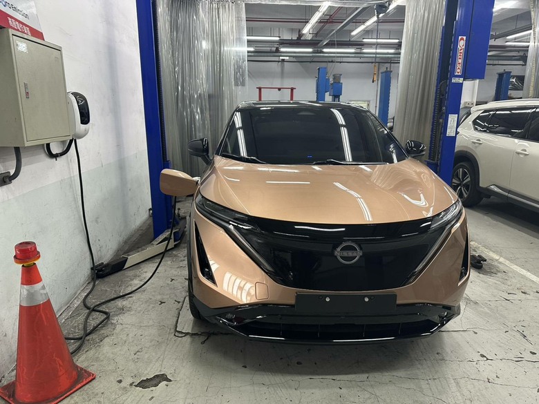 【購車紀實】轉角遇到愛卻迎來考驗？從入手 Nissan Ariya 原廠試乘車到意外顧路的真實經歷