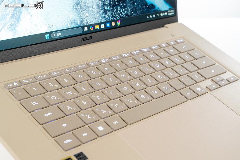 ASUS Zenbook A16 體驗｜高通 X2 Elite Extreme 入陣，1.2Kg 輕薄筆電解鎖 3A 遊戲可能性！
