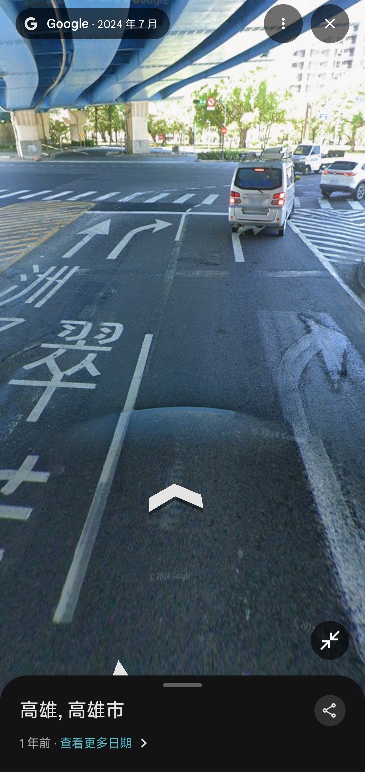 高雄市右轉箭頭的車道可以直行? (左營分局)