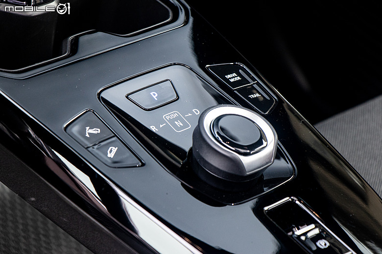 Suzuki e Vitara ALLGRIP-e 試駕｜不隨主流起舞的純電異類！
