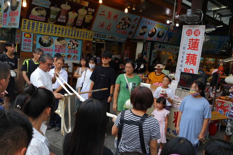 點我看大圖 【遊記】在台灣逛過了許多「老街」,所以這次要出國逛「老街」,南庄老街、十三間老街 - 大漠國渡