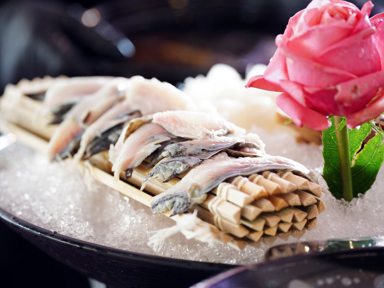 【高雄辦桌】洪廚喜宴不只澎湃還很美～生魚片冷藏車直送｜質感與鮮度滿分