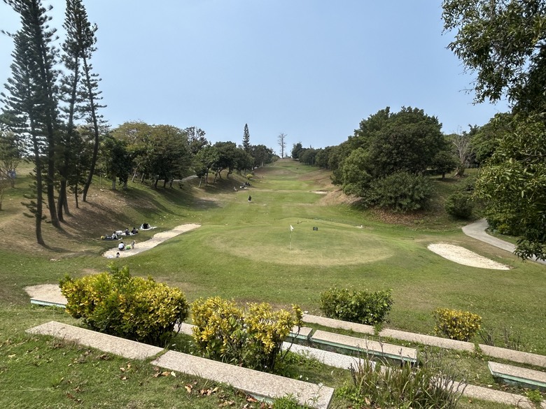 「 兩 鐵 列 車 」 騎 遊 高 雄 果 嶺 自 然 公 園
