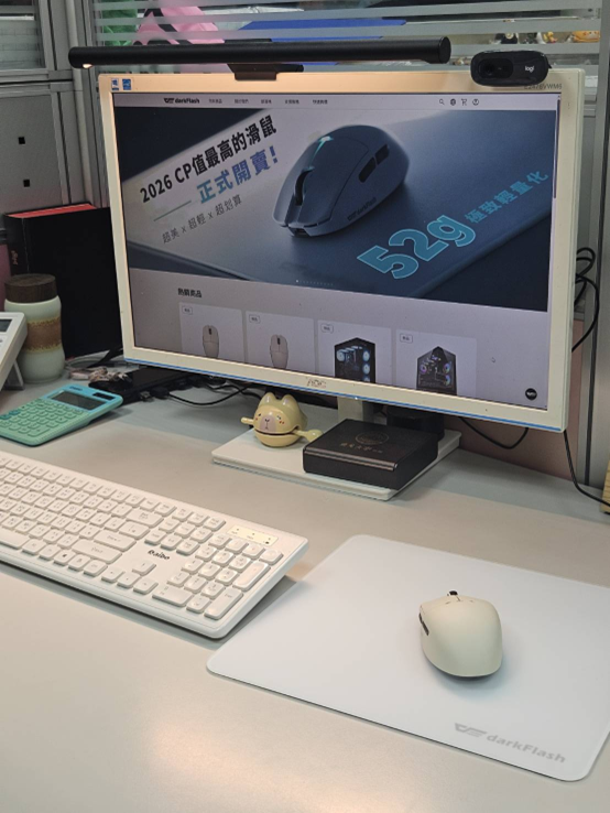 darkFlash DFM80 / DFM80 PRO 三模輕量滑鼠簡單開箱