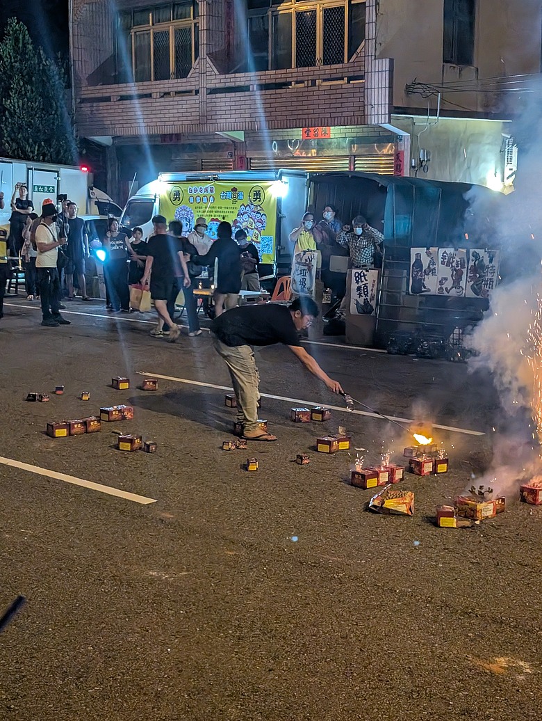 點我看大圖 2026 進香大白 白沙媽進香 地表最強的散步之旅 熱血熬夜12小時