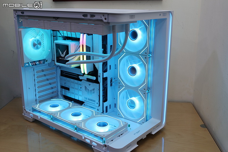 ZenFan 加持 FSP 全漢 270 度 M580 PRO 美型海景