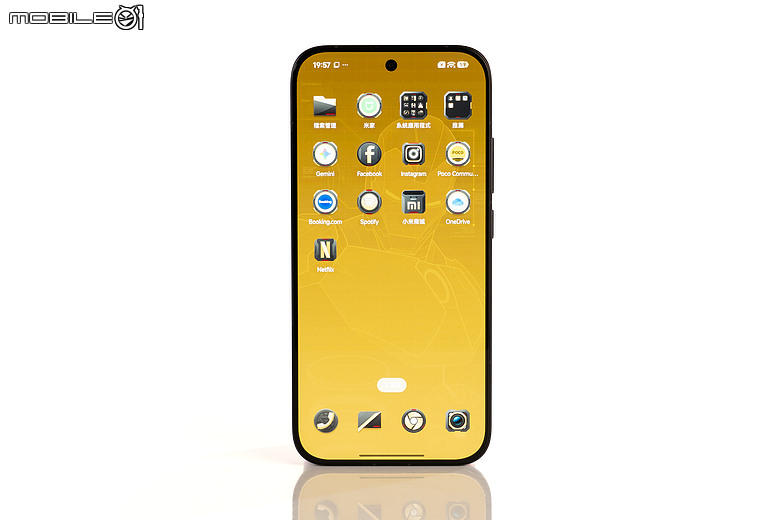 POCO X8 Pro 鋼鐵人限定版開箱圖賞|黑金裝甲上身,鋼鐵人聯名機強勢回歸!