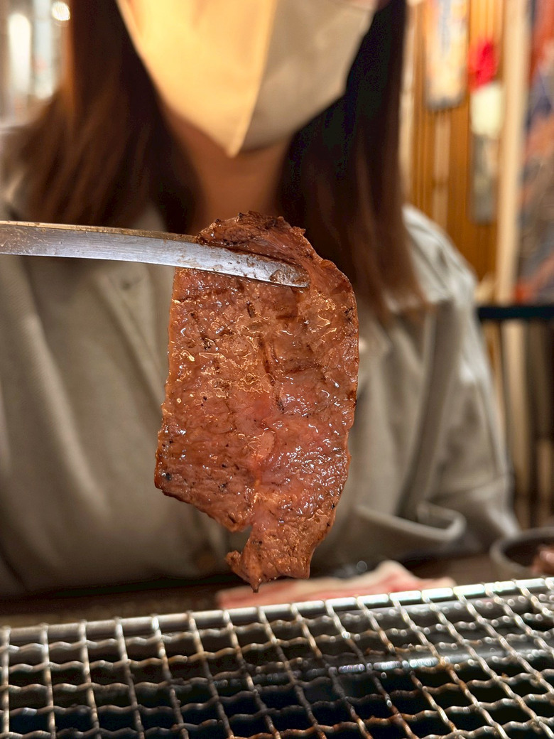 【高雄燒肉】銅板價吃A5和牛！鐵人燒肉套餐CP值好高！