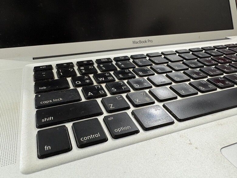 MacBook Air M5 15 吋開箱｜從舊 MacBook Pro 跨越了一個時代的換機