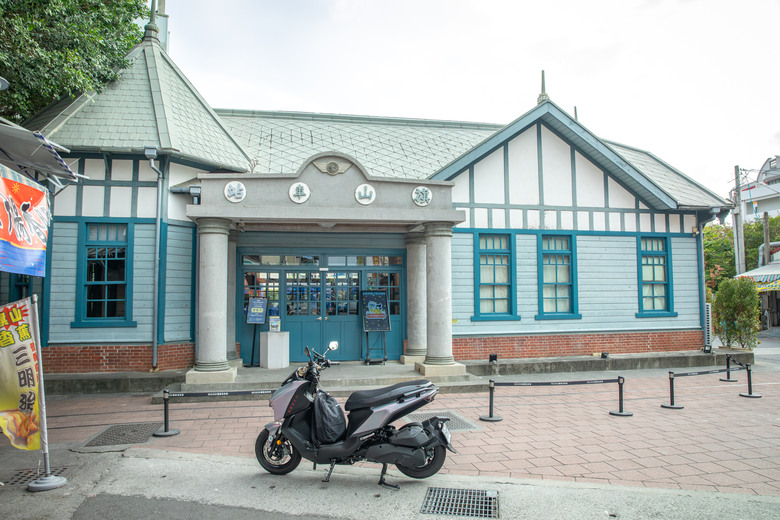 湖光山色到彎道極致 ：曾文水庫＋阿婆灣 這條路很可以