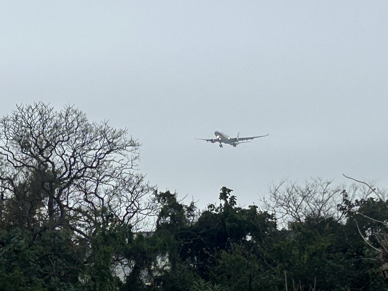 桃 園 大 園 「 國 門 之 都 」追 機 行