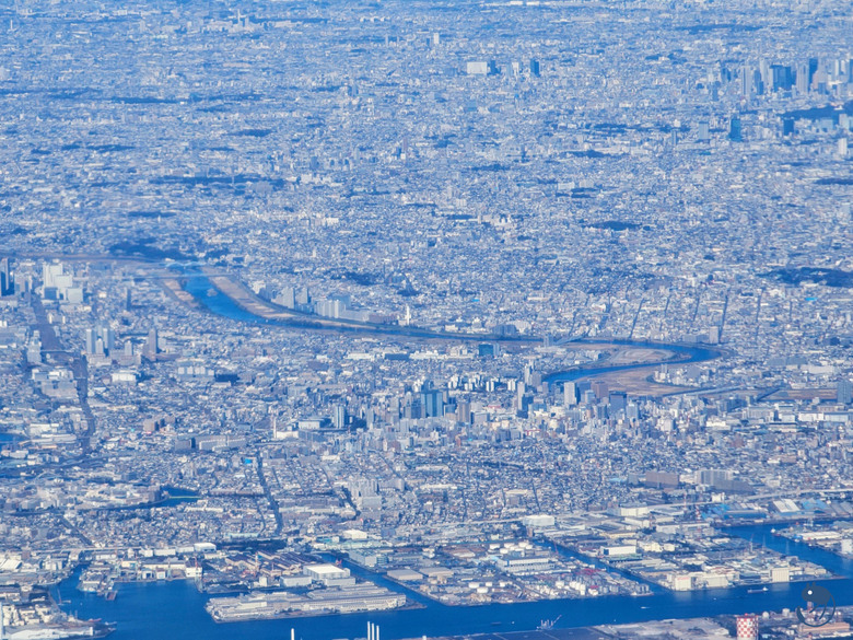新加坡|日航 JL37 777-300ER 東京羽田HND-新加坡SIN 頭等艙 飛行紀錄（下集）