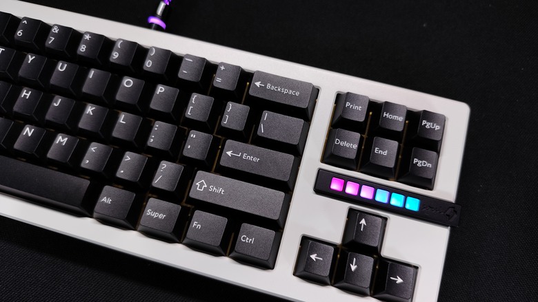 點我看大圖 客製化鍵盤組裝套件 COSO STUDIO SOUL70 開箱