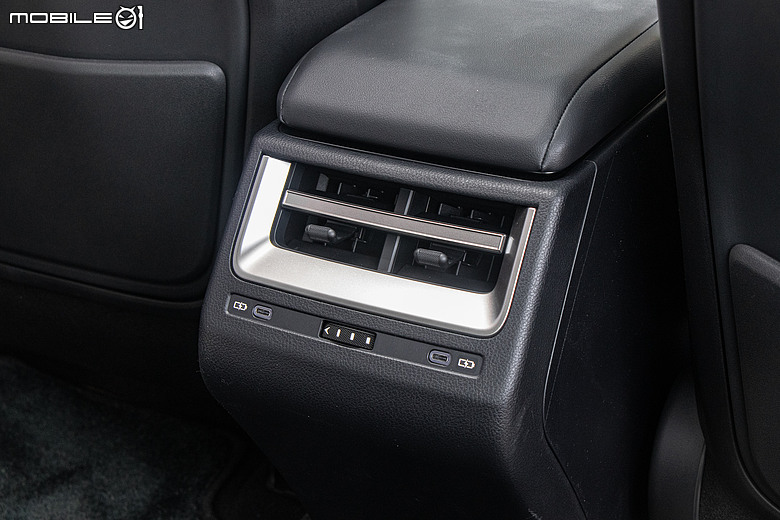 Lexus ES 500e 大改款試駕｜瑕不掩瑜的進化，用誠意再戰市場！