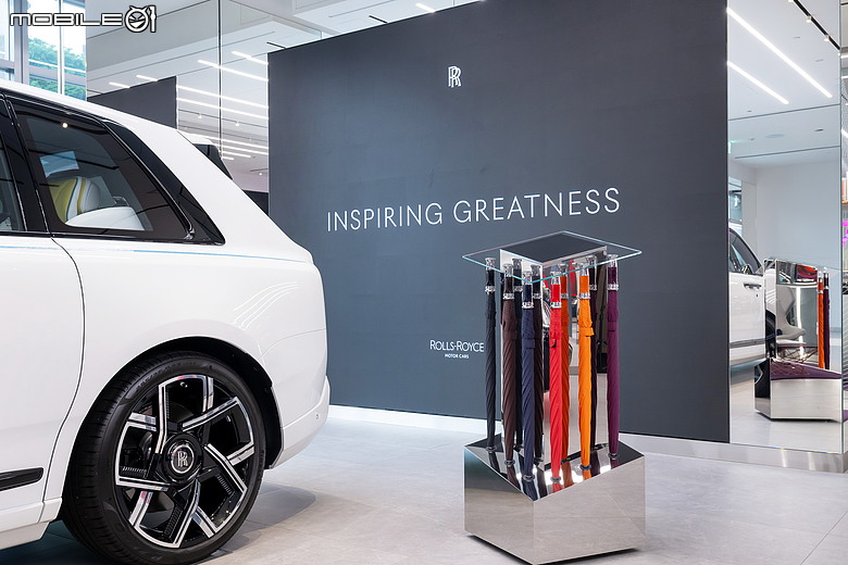 【採訪】Rolls-Royce 台北展示中心華麗再啟,打造充滿精品店氛圍感的沉浸式展示中心!