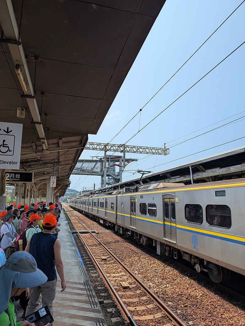 點我看大圖 2026 進香大白 白沙媽進香 地表最強的散步之旅 熱血熬夜12小時