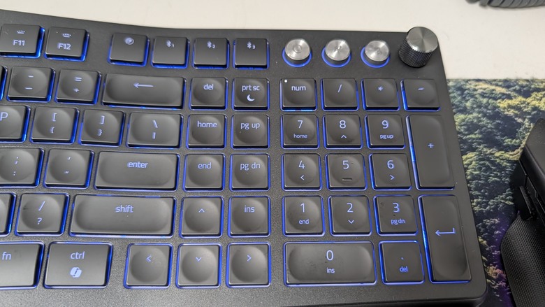 Razer Pro Type Ergo 人體工學鍵盤 開箱