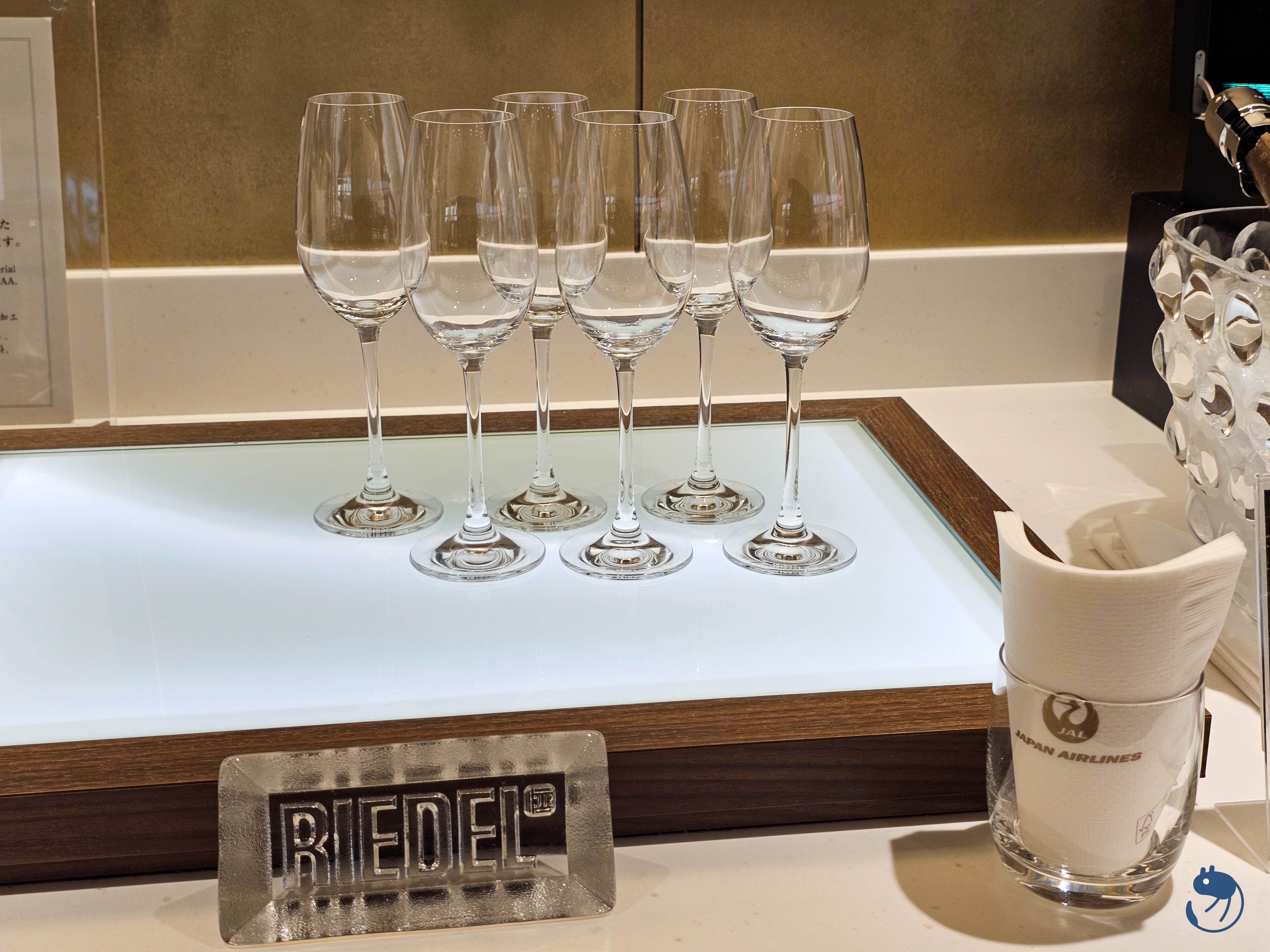日本-東京|日本航空東京羽田機場頭等貴賓室 First Lounge 體驗紀錄