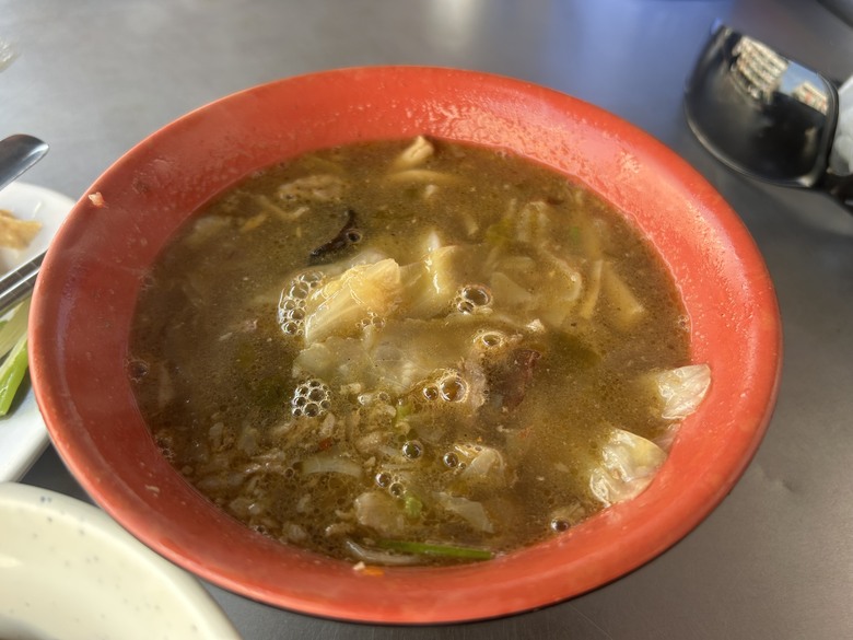 「 兩 鐵 列 車 」 騎 遊 高 雄 果 嶺 自 然 公 園