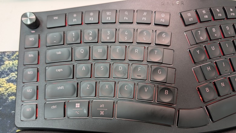 Razer Pro Type Ergo 人體工學鍵盤 開箱