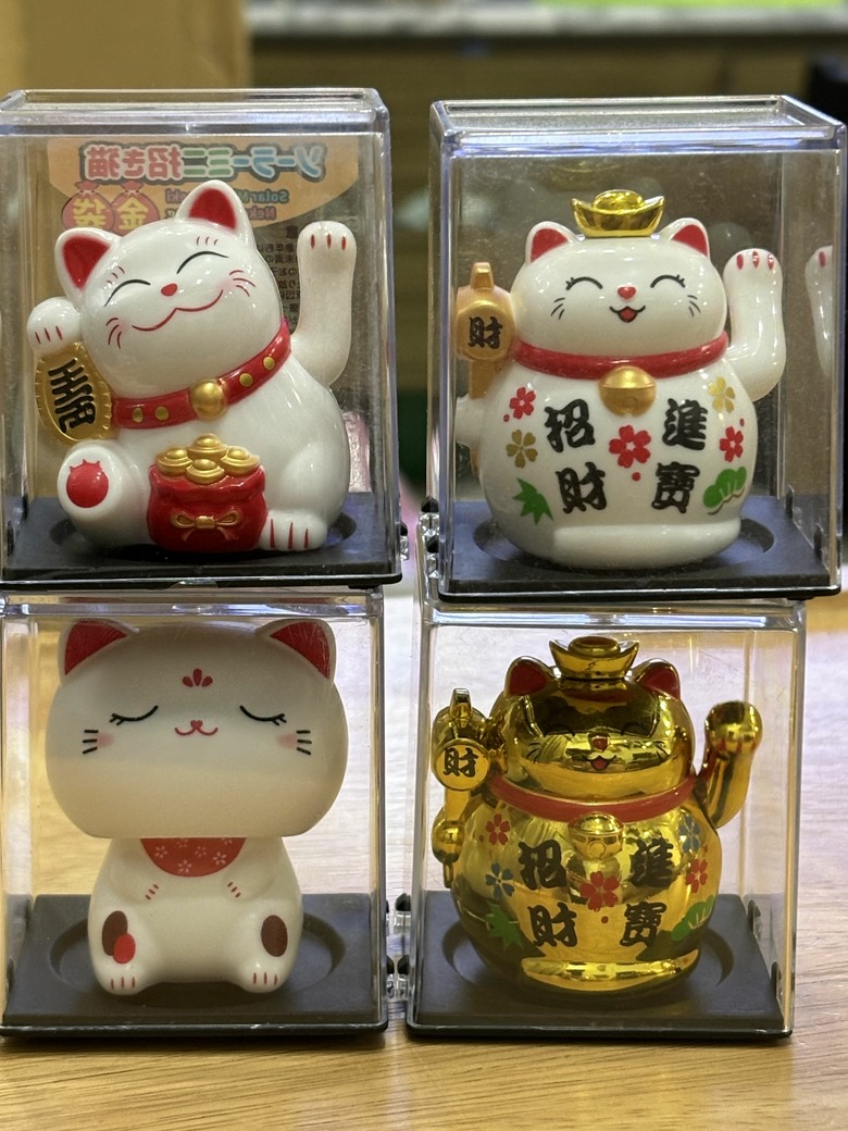 呼運貓-合金招財貓開箱｜台灣設計師品牌，從日本旅行收藏說起