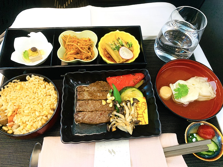 ＜日本＞2025日本獨旅~星宇航空商務艙及貴賓室初體驗、afternoon tea 午餐