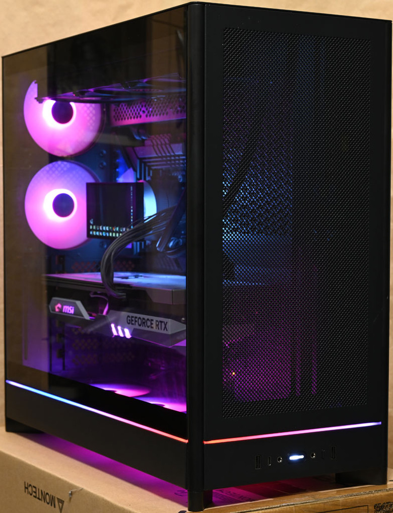 點我看大圖 MONTECH DESIGN HS01 PRO機殼開箱