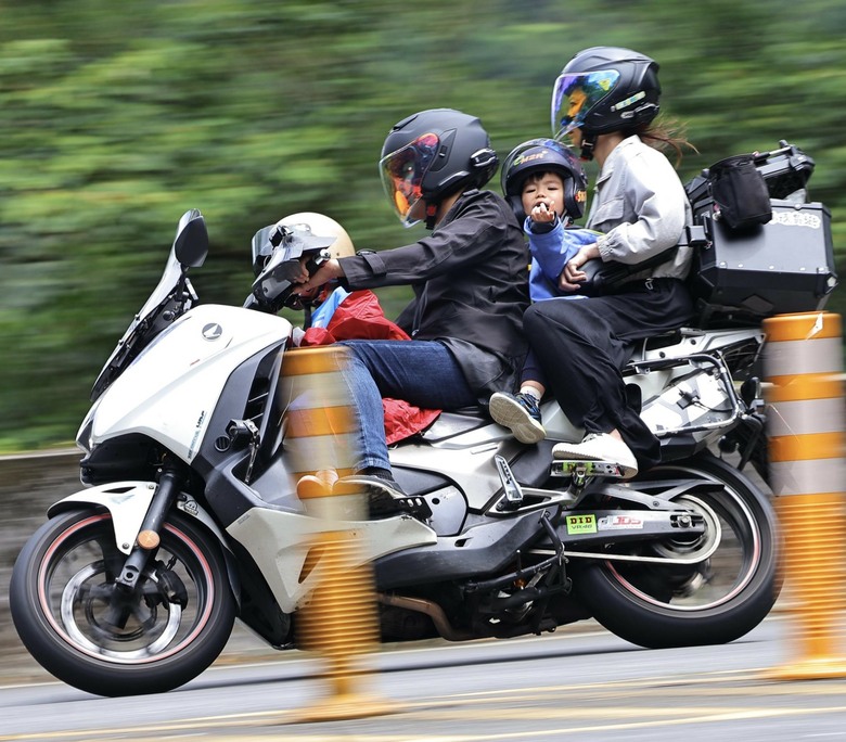 SENA C30 網狀連線 個人體感 首發 全家使用初體驗